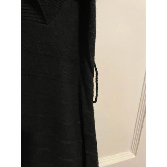 Papaya Women’s Size Small Black Dress - Picture 4 of 7